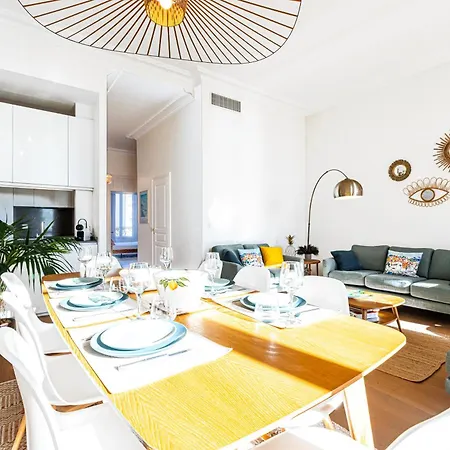 Regina - Somptueux 3 Pieces - Carre D'or - Vue *