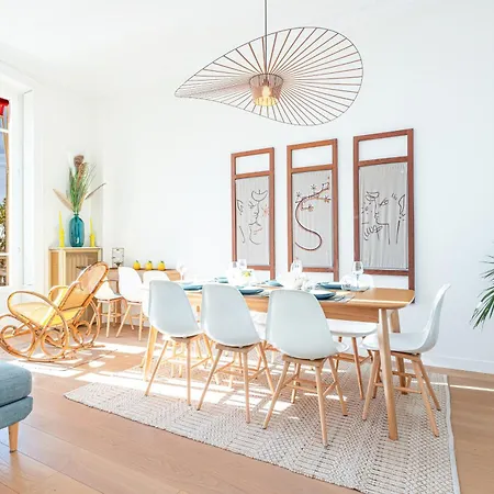 Regina - Somptueux 3 Pièces - Carré D'or - Vue *