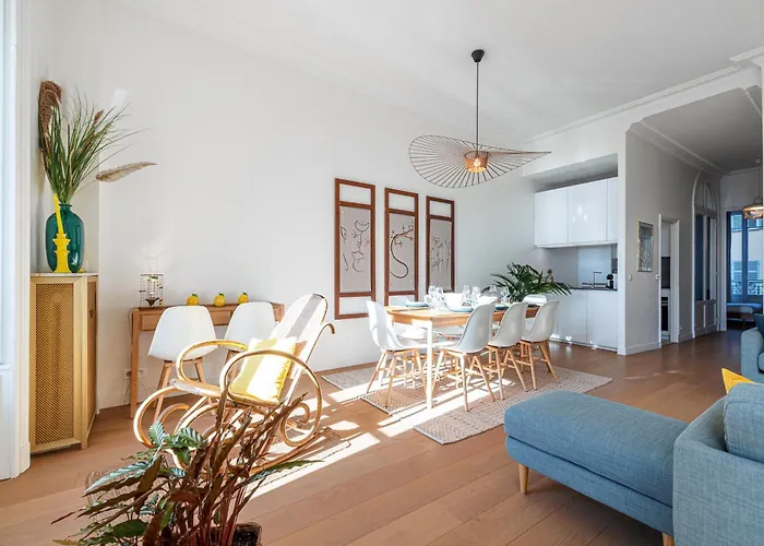 Regina - Somptueux 3 Pieces - Carre D'or - Vue * مينتون