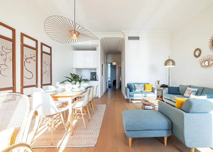 Regina - Somptueux 3 Pieces - Carre D'or - Vue *